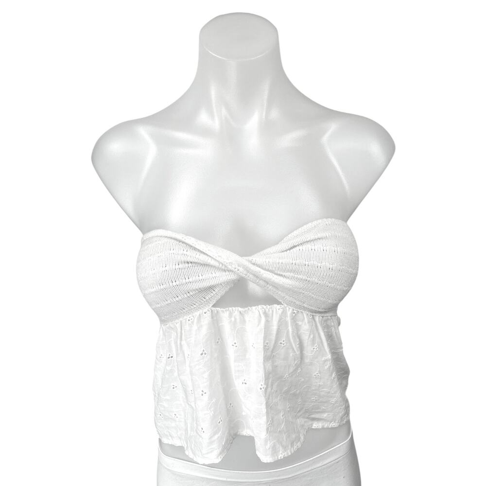 Subdued White Strapless Sleeveless Cutout Eyelet Crochet Crop Tube Tank Top S